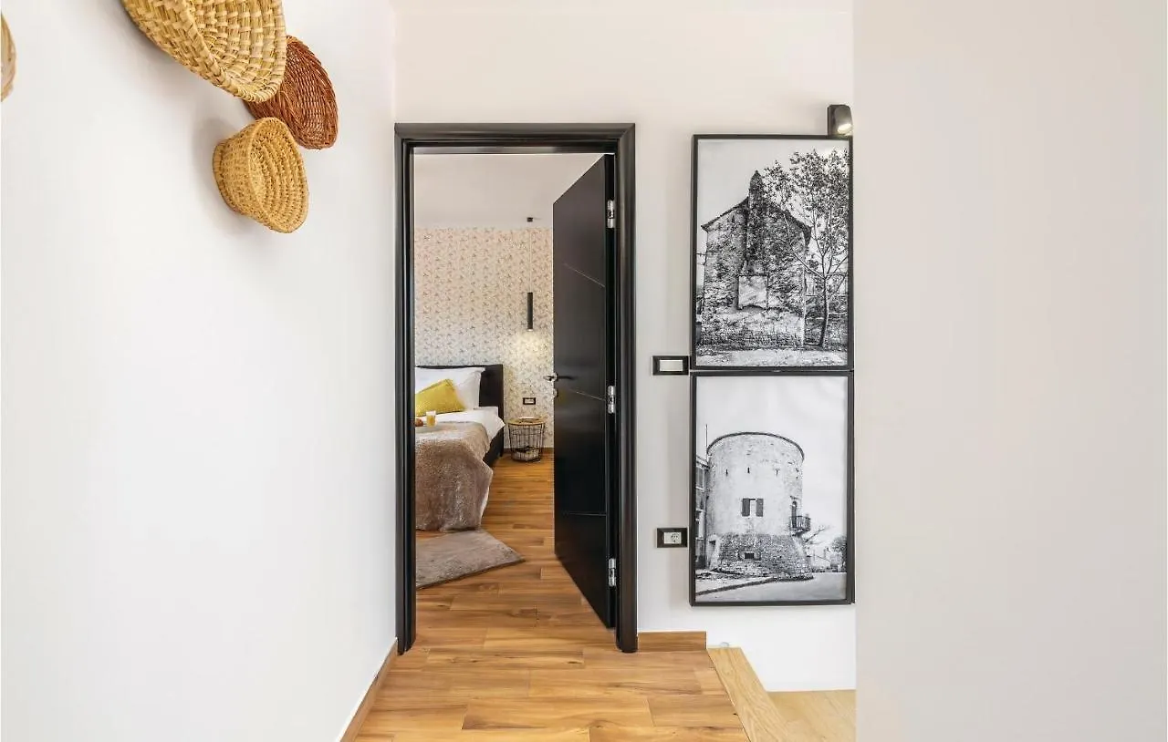 Cozy Home In Sivati With House A Panoramic View Hébergement de vacances