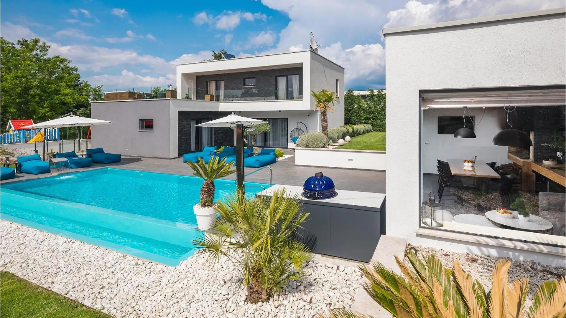 Cozy Home In Sivati With House A Panoramic View