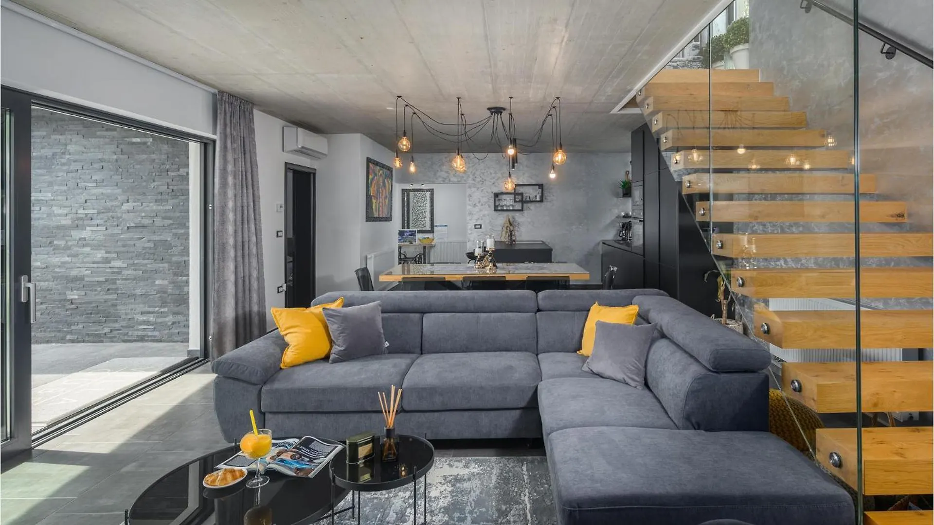 Cozy Home In Sivati With House A Panoramic View Hébergement de vacances